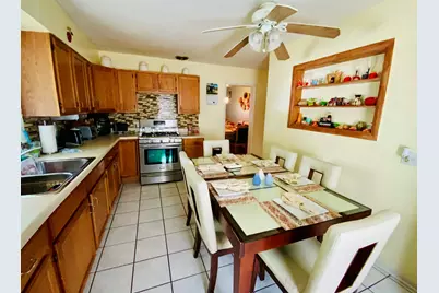 909 Prescott Street, Waukegan, IL 60085 - Photo 3