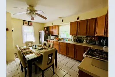909 Prescott Street, Waukegan, IL 60085 - Photo 5
