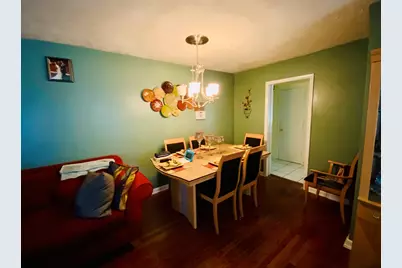 909 Prescott Street, Waukegan, IL 60085 - Photo 7