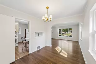 5321 Carol St, Skokie, IL 60077 - Photo 5