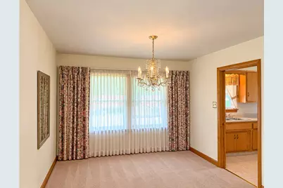 174 Linden Lane, Chicago Heights, IL 60411 - Photo 5