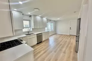 7854 W Cahill Terrace, Chicago, IL 60634 - Photo 9
