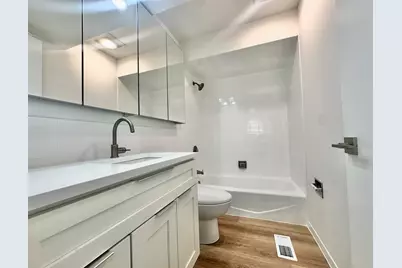 7854 W Cahill Terrace #1, Chicago, IL 60634 - Photo 11