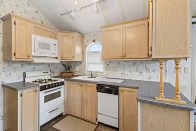 199 Tummy Tooth Lane, Wilmington, IL 60481 - Photo 7