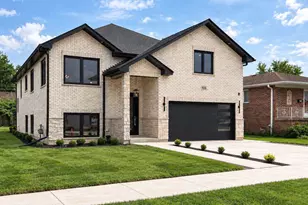1039 North Ave, Des Plaines, IL 60016 - Photo 1