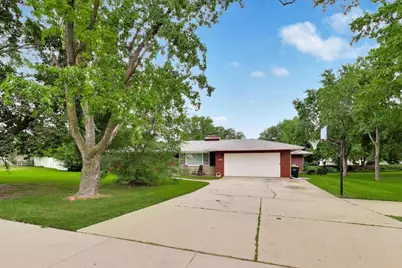10S021 Plainfield Naperville Road, Naperville, IL 60564 - Photo 3