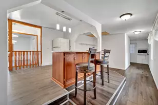 2244 205th St, Chicago Heights, IL 60411 - Photo 9