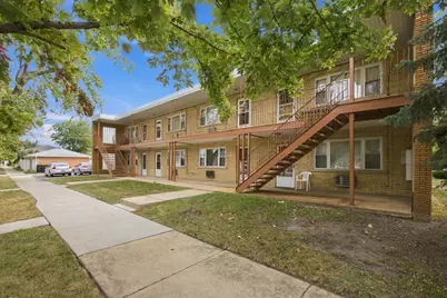 6256 W 64th Place #102, Chicago, IL 60638 - Photo 1