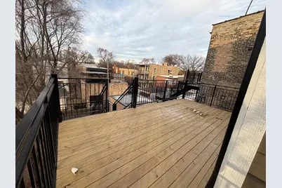 2114 W Augusta Avenue #2, Chicago, IL 60622 - Photo 7