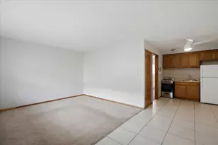 6206 W 64th Pl, Chicago, IL 60638 - Photo 3