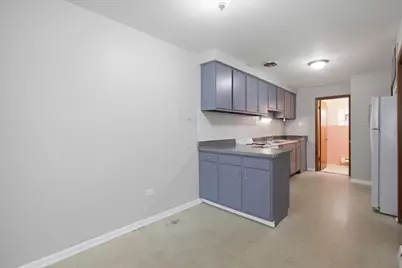 6206 W 64th Place #101, Chicago, IL 60638 - Photo 3