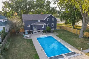 158 N Oak St, Manteno, IL 60950 - Photo 39