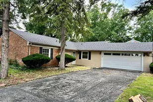 236 Vernon Dr, Bolingbrook, IL 60440 - Photo 1