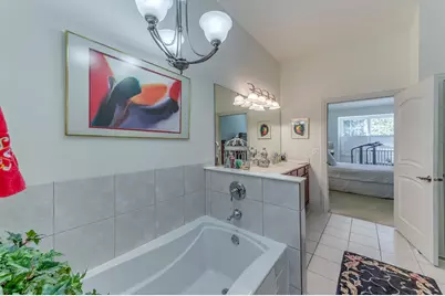 [Address not provided], Naperville, IL 60540 - Photo 19