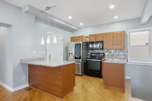 4304 N St Louis Ave, Chicago, IL 60618 - Photo 5