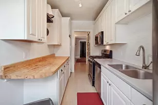 826 Judson Ave, Evanston, IL 60202 - Photo 3