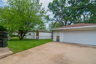 14537 University Ave, Dolton, IL 60419 - Photo 19