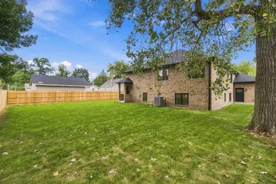8612 McVicker Avenue, Burbank, IL 60459 - Photo 5