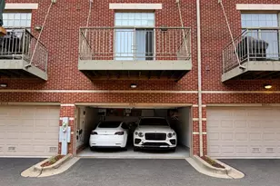 855 N May St, Chicago, IL 60642 - Photo 23
