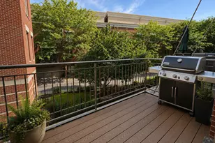 855 N May St, Chicago, IL 60642 - Photo 9