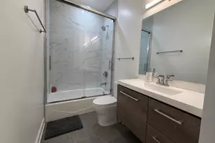 855 N May St, Chicago, IL 60642 - Photo 19