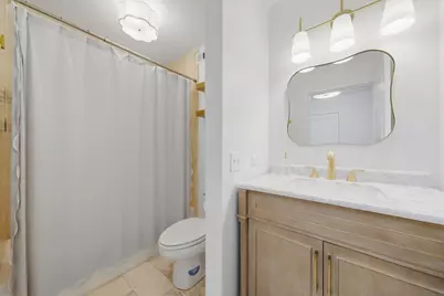 222 E Pearson Street #1901, Chicago, IL 60611 - Photo 17