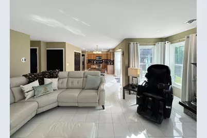 324 Chesapeake Lane, Bloomingdale, IL 60108 - Photo 7