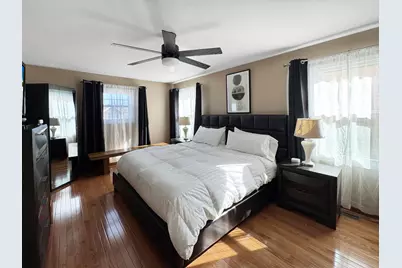 324 Chesapeake Lane, Bloomingdale, IL 60108 - Photo 13