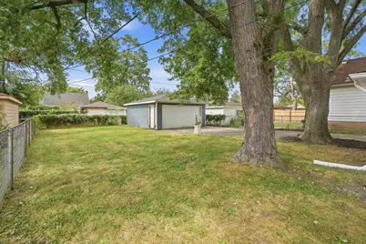 17530 Henry Street, Lansing, IL 60438 - Photo 25