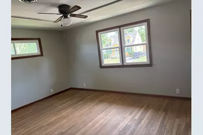 495 S Prairie Avenue, Bradley, IL 60915 - Photo 7