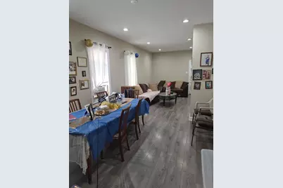 1035 N Long Avenue, Chicago, IL 60651 - Photo 13