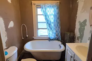 1035 N Long Ave, Chicago, IL 60651 - Photo 3