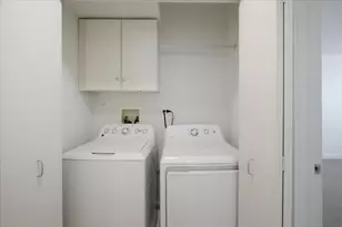 2220 W Maypole Ave, Chicago, IL 60612 - Photo 13