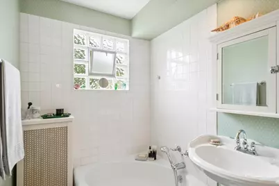 310 N Delaplaine Road, Riverside, IL 60546 - Photo 21