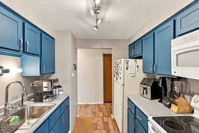 9724 S Karlov Avenue #304, Oak Lawn, IL 60453 - Photo 13