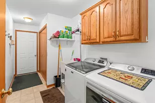 2367 N 4060th Rd, Sheridan, IL 60551 - Photo 29