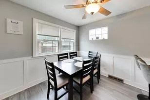 5652 S Parkside Ave, Chicago, IL 60638 - Photo 5