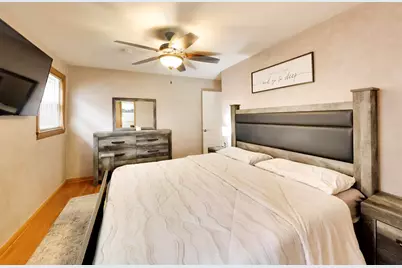 5652 S Parkside Avenue, Chicago, IL 60638 - Photo 11