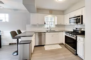 5652 S Parkside Ave, Chicago, IL 60638 - Photo 7