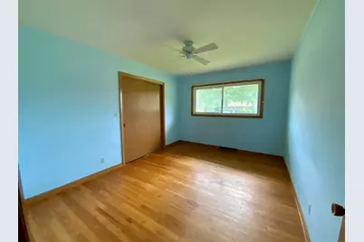 2271 Fitchome Street, Aurora, IL 60506 - Photo 17