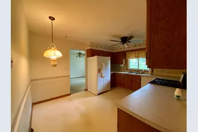 2271 Fitchome Street, Aurora, IL 60506 - Photo 7