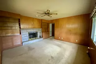 2271 Fitchome St, Aurora, IL 60506 - Photo 9