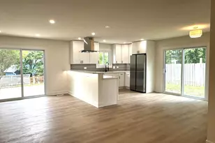 3010 Timber Hill Ct, Aurora, IL 60504 - Photo 7