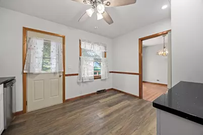 5722 Main Street, Downers Grove, IL 60516 - Photo 19