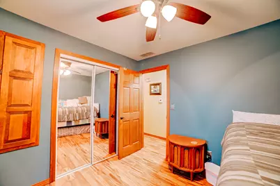809 N Market Street, Watseka, IL 60970 - Photo 25