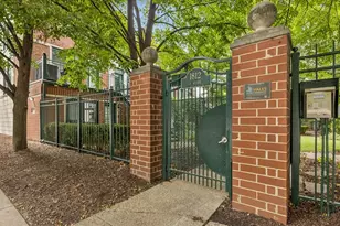 1812 S Clark St, Chicago, IL 60616 - Photo 1