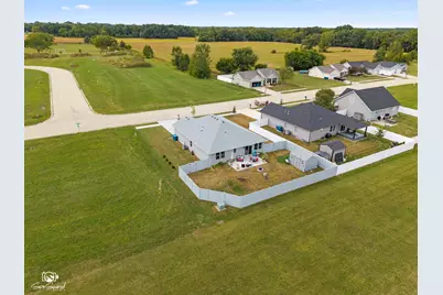 1406 Indian Trail, Kankakee, IL 60901 - Photo 29