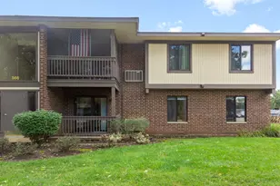 566 Somerset Ln, Crystal Lake, IL 60014 - Photo 23