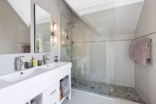 2237 W Lyndale St, Chicago, IL 60647 - Photo 23