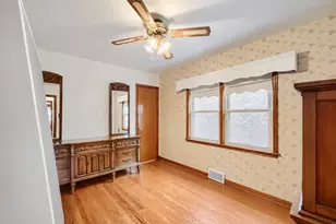 4134 W 58th St, Chicago, IL 60629 - Photo 11